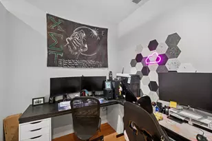 500 W Superior St, Chicago, IL 60654 - Photo 11