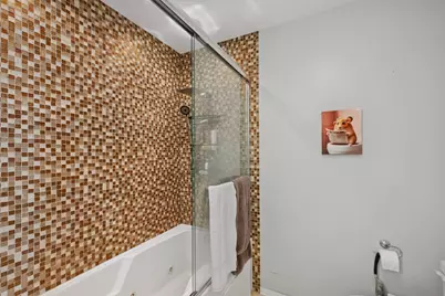 500 W Superior Street #1108, Chicago, IL 60654 - Photo 9