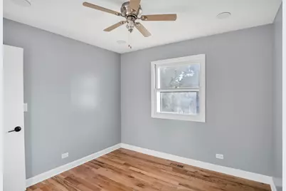 7031 Glenwood Lane, Hanover Park, IL 60133 - Photo 17