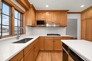 13332 S 88th Ave, Orland Park, IL 60462 - Photo 9
