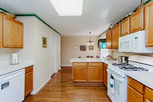 940 Beckett Crossing Dr, Mundelein, IL 60060 - Photo 13