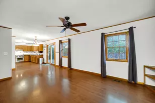 1472 Carriage Ln, Lake Villa, IL 60046 - Photo 7