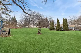 7814 Balsam Dr, Wonder Lake, IL 60097 - Photo 19