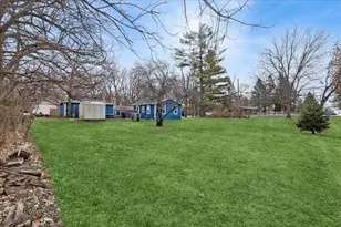 7814 Balsam Dr, Wonder Lake, IL 60097 - Photo 3