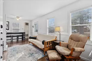 7814 Balsam Dr, Wonder Lake, IL 60097 - Photo 5