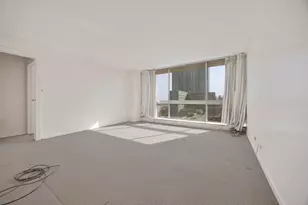 320 W Oakdale Ave, Chicago, IL 60657 - Photo 11