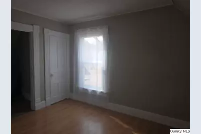 670 E 1st Street, Dallas City, IL 62330 - Photo 17