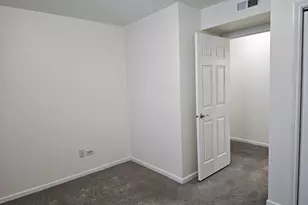 833 Village Quarter Rd, West Dundee, IL 60118 - Photo 21