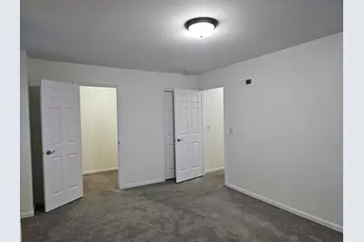 833 Village Quarter Road #G7, West Dundee, IL 60118 - Photo 25