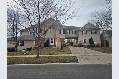 833 Village Quarter Road #G7, West Dundee, IL 60118 - Photo 1