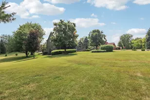 44W552 Volkening Cir, Hampshire, IL 60140 - Photo 31