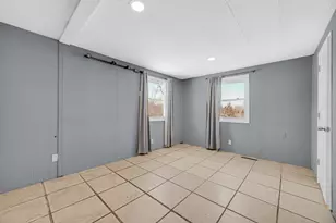 2322 W Loves Ln, Crete, IL 60417 - Photo 9