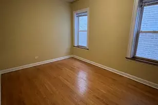 5717 N Artesian Ave, Chicago, IL 60659 - Photo 9