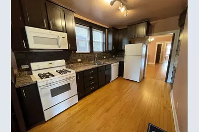 5717 N Artesian Avenue #1, Chicago, IL 60659 - Photo 7