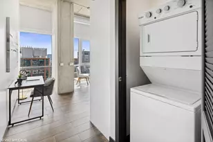 [Address not provided], Chicago, IL 60607 - Photo 11