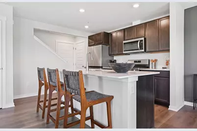 3551 Richardson Circle, Yorkville, IL 60560 - Photo 9