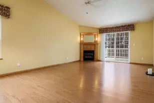 2420 Arnold Ave, Rockford, IL 61108 - Photo 7