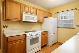 2420 Arnold Ave, Rockford, IL 61108 - Photo 17