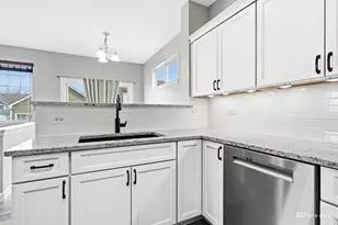 1206 Violet Ln, Joliet, IL 60431 - Photo 9