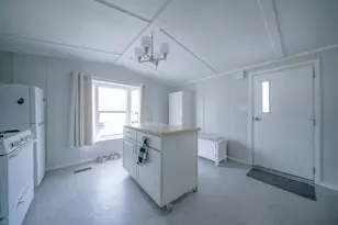 611 E Wood Ln, Belvidere, IL 61008 - Photo 19