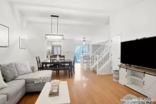 2366 Scott Ct, Round Lake Beach, IL 60073 - Photo 5