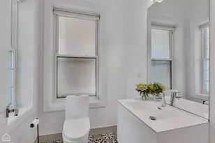 2637 W Crystal St, Chicago, IL 60622 - Photo 9