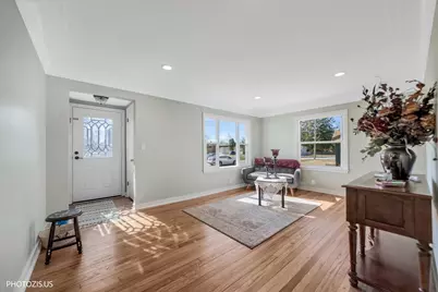 112 Pearl Street, Cary, IL 60013 - Photo 3