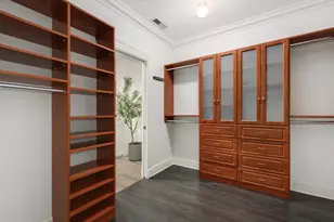 37 E Elm St, Chicago, IL 60611 - Photo 21