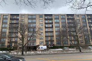 4601 W Touhy Ave, Lincolnwood, IL 60712 - Photo 3