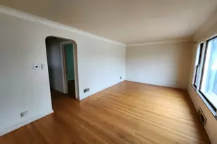 9614 S Maplewood Ave, Evergreen Park, IL 60805 - Photo 3