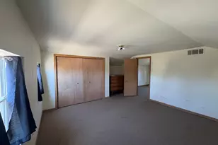 221 N 9th St, Rochelle, IL 61068 - Photo 13