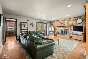 506 Timberline Dr, Joliet, IL 60431 - Photo 19