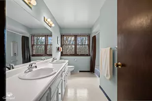 506 Timberline Dr, Joliet, IL 60431 - Photo 33