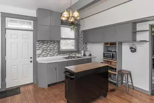 937 20th St, Rock Island, IL 61201 - Photo 13