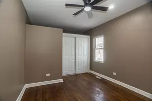 1924 S 17th Ave, Maywood, IL 60153 - Photo 15