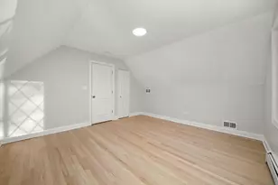 7925 William Dr, Willowbrook, IL 60527 - Photo 13