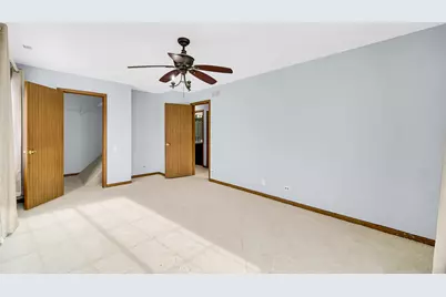 369 Gregory Street, Aurora, IL 60504 - Photo 11