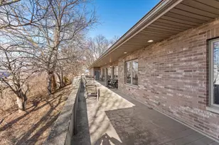 811 Sunset Dr, Mahomet, IL 61853 - Photo 41