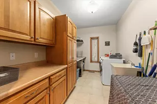 811 Sunset Dr, Mahomet, IL 61853 - Photo 31