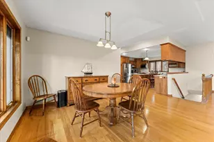 811 Sunset Dr, Mahomet, IL 61853 - Photo 13