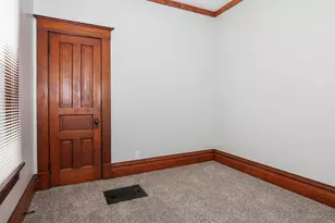 907 E Madison St, Pontiac, IL 61764 - Photo 13