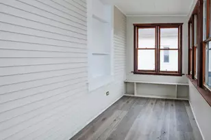 907 E Madison St, Pontiac, IL 61764 - Photo 3