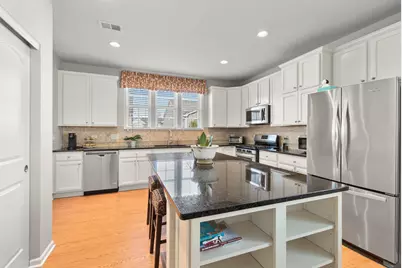 1702 Patriot Street, Shorewood, IL 60404 - Photo 9