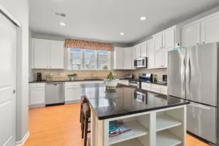 1702 Patriot St, Shorewood, IL 60404 - Photo 9