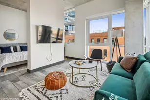 [Address not provided], Chicago, IL 60607 - Photo 3