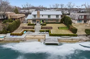 2076 Valley Lo Ln, Glenview, IL 60025 - Photo 3