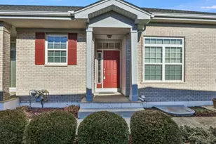 895 Eineke Blvd, Algonquin, IL 60102 - Photo 3