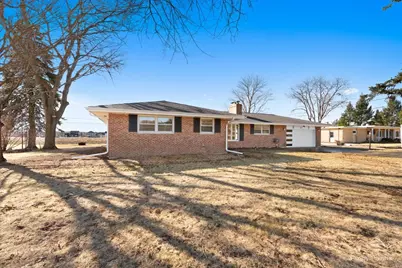 1410 Freed Road, Sycamore, IL 60178 - Photo 3