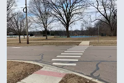 1009 S 9th Avenue, Saint Charles, IL 60174 - Photo 9