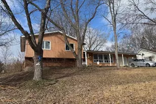 1301 Adams St, Lake in the Hills, IL 60156 - Photo 3